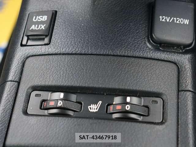 Lexus HS 2013-01 8036396-11