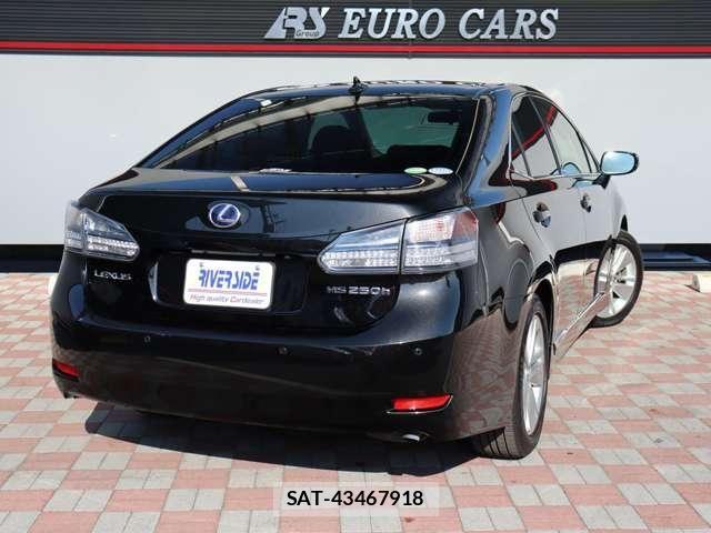 Lexus HS 2013-01 8036396-2