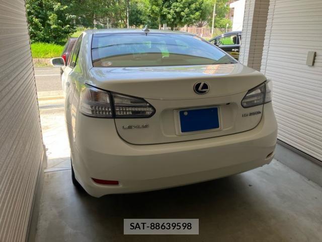 Lexus HS 2010-01 8074329-2