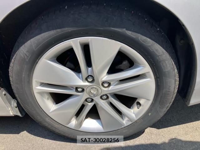 Lexus HS 2012-02 8100115-9