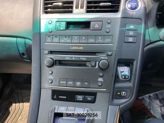 Lexus HS 2012-02 8100115-21