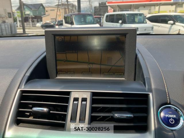 Lexus HS 2012-02 8100115-22