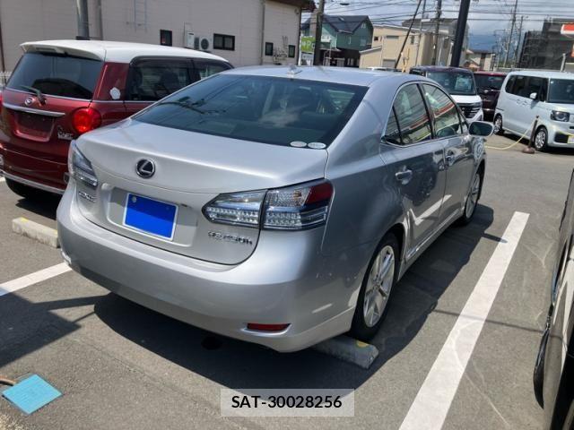 Lexus HS 2012-02 8100115-4