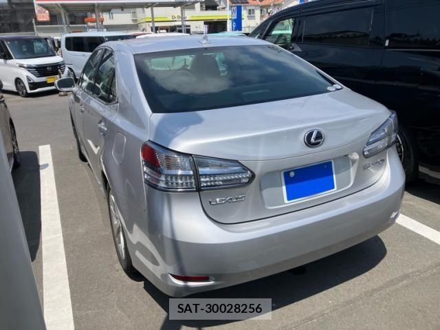 Lexus HS 2012-02 8100115-5