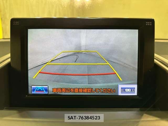 Lexus HS 2013-12 8130995-21