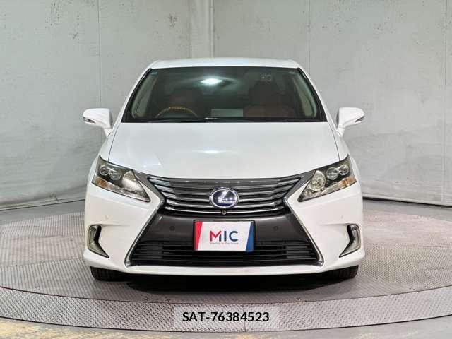 Lexus HS 2013-12 8130995-2