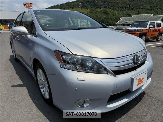 Lexus HS 2010-09 8208353-9