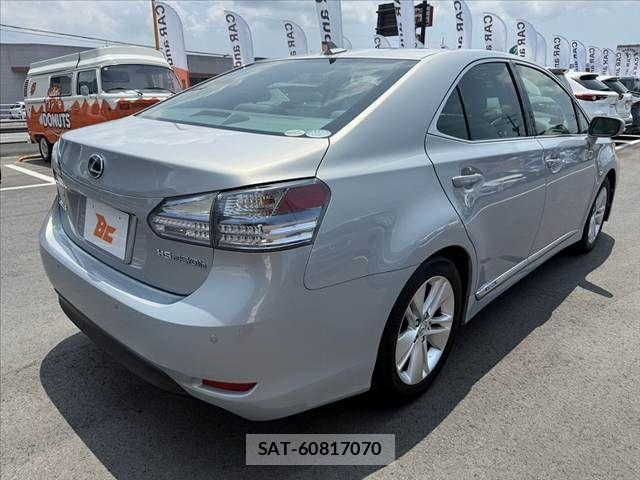Lexus HS 2010-09 8208353-12