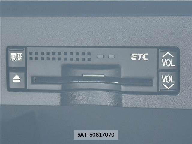 Lexus HS 2010-09 8208353-26