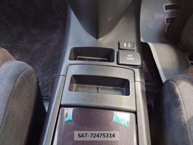 Lexus HS 2015-01 8315170-17