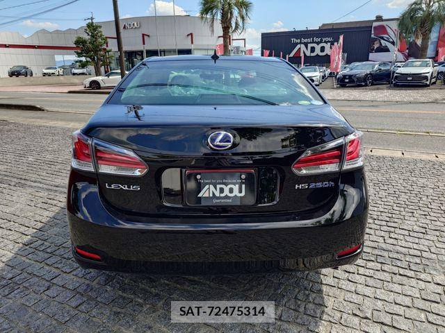 Lexus HS 2015-01 8315170-6