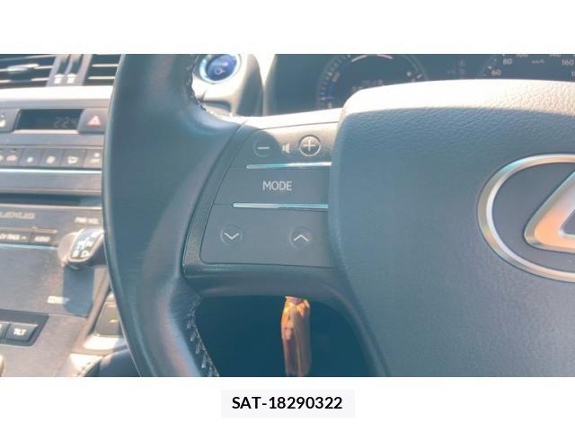 Lexus HS 2014-08 8336533-15