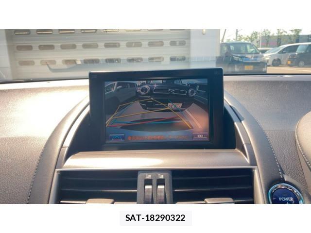 Lexus HS 2014-08 8336533-19