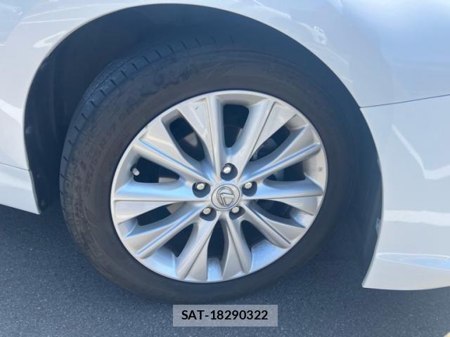 Lexus HS 2014-08 8336533-2