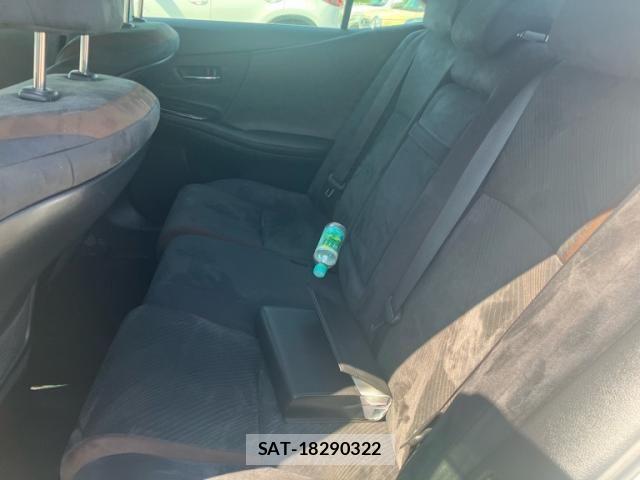 Lexus HS 2014-08 8336533-6