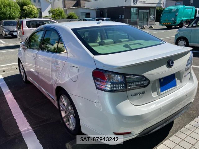 Lexus HS 2011-11 8354839-4