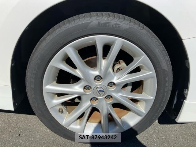 Lexus HS 2011-11 8354839-6