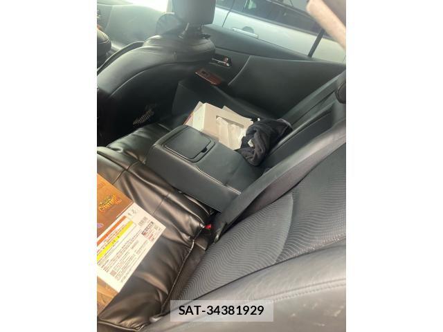 Lexus HS 2009-11 8485633-10