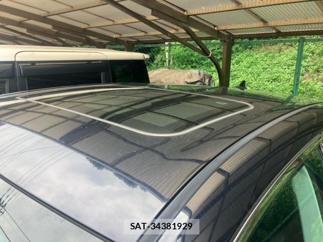 Lexus HS 2009-11 8485633-18