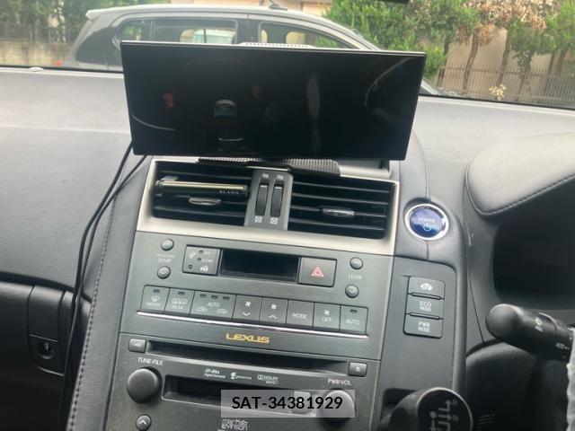 Lexus HS 2009-11 8485633-23