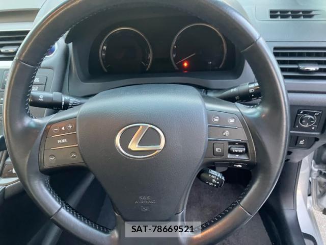 Lexus HS 2015-12 8525495-14