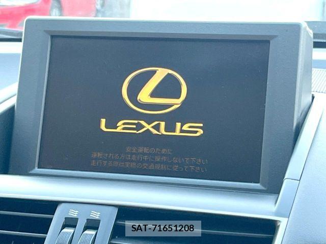 Lexus HS 2009-12 8525496-2