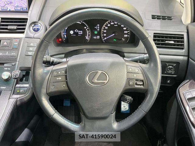 Lexus HS 2013-05 8525493-10