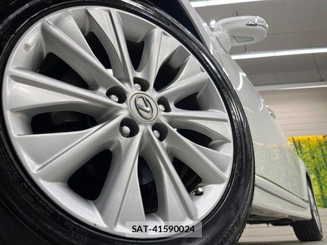 Lexus HS 2013-05 8525493-12