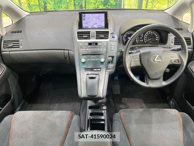 Lexus HS 2013-05 8525493-1