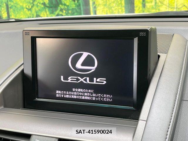 Lexus HS 2013-05 8525493-2
