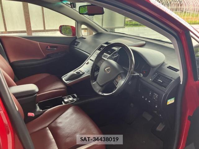 Lexus HS 2013-06 8562423-12
