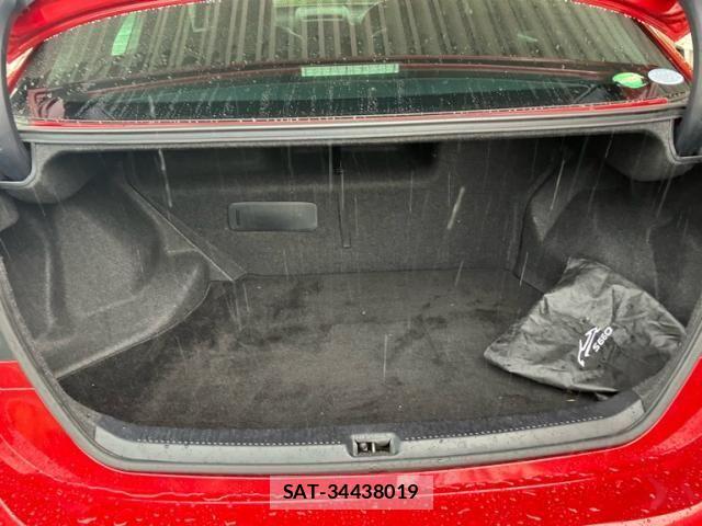 Lexus HS 2013-06 8562423-25