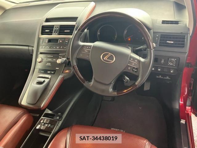 Lexus HS 2013-06 8562423-27