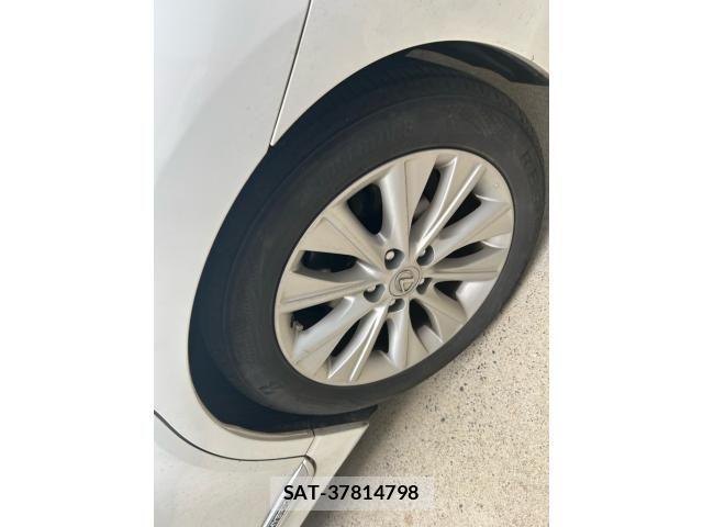 Lexus HS 2016-05 8627462-3