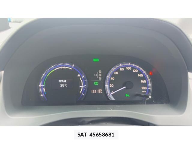 Lexus HS 2009-08 8743392-9
