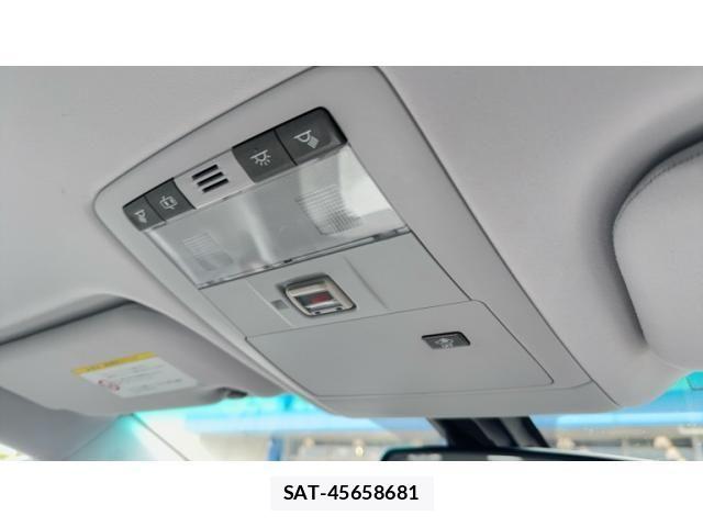 Lexus HS 2009-08 8743392-15