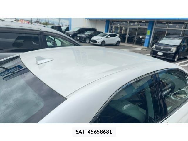 Lexus HS 2009-08 8743392-4