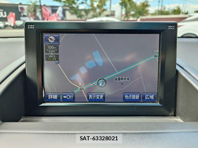Lexus HS 2013-06 8743389-14