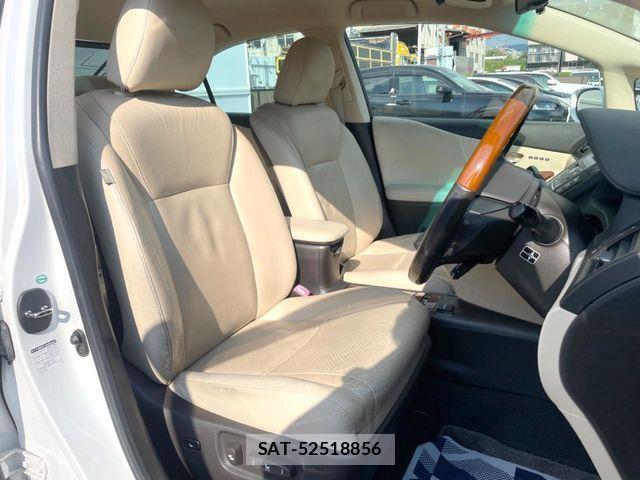 Lexus HS 2010-08 8743390-8