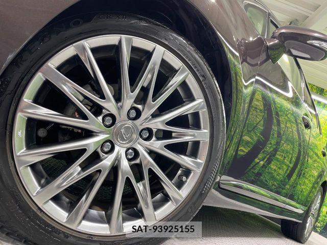 Lexus HS 2013-02 8829938-13
