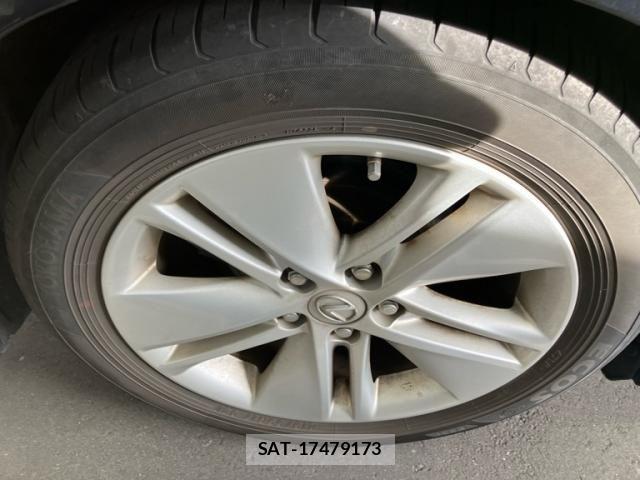 Lexus HS 2010-05 8849571-7