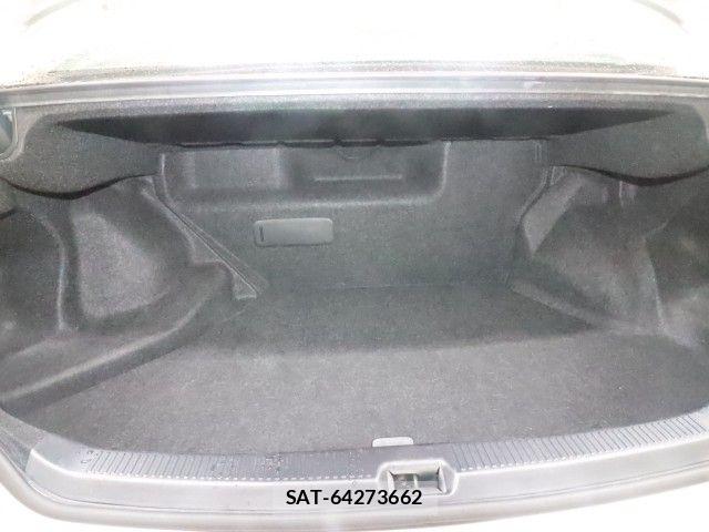 Lexus HS 2010-02 8880481-9