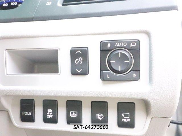 Lexus HS 2010-02 8880481-20
