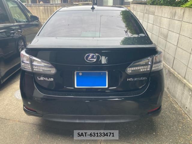 Lexus HS 2010-02 8880482-3