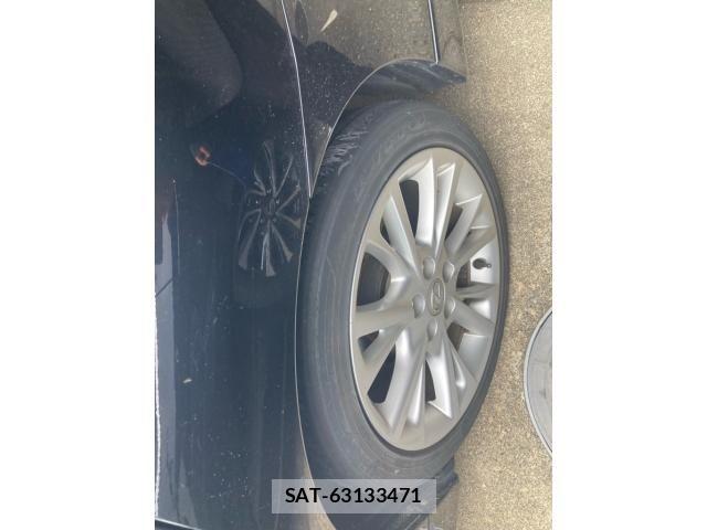 Lexus HS 2010-02 8880482-6