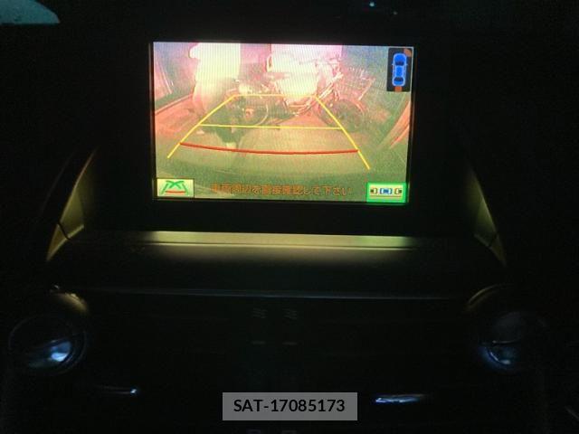 Lexus HS 2009-11 8883840-17