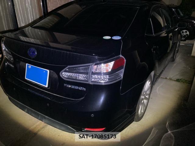 Lexus HS 2009-11 8883840-3