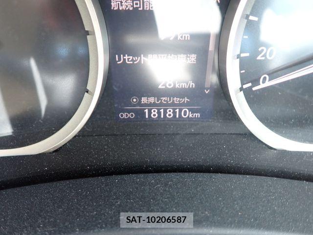 Lexus IS 2013-09 8245716-10