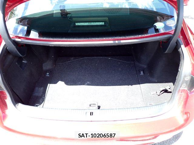Lexus IS 2013-09 8245716-23