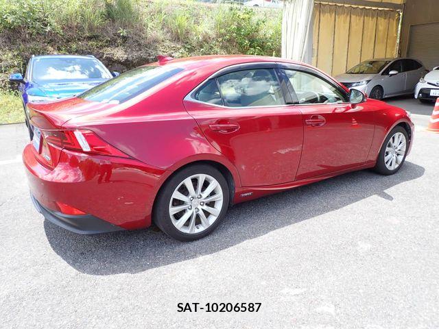 Lexus IS 2013-09 8245716-6
